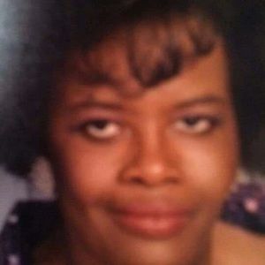 Meet your Posher, Gloria